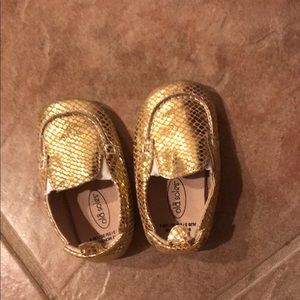 Toddle slip on loafers Old Soles size 2 like new